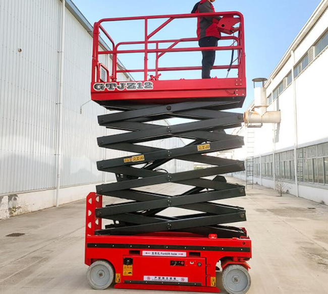 广元自行走移动式升降机